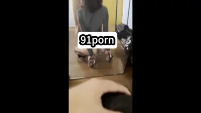 最终拿下有夫之妻小白领 腼腆羞涩 操的求饶摁住疯狂暴力输出 直接爽的